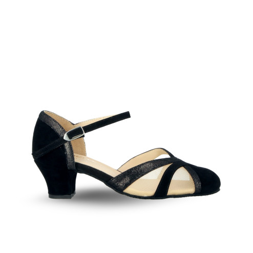 Edgy ballroom shoe